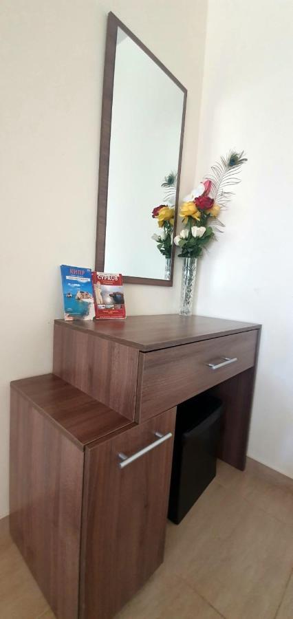 Vasilas Holiday Apartment #1 Λάρνακα Εξωτερικό φωτογραφία